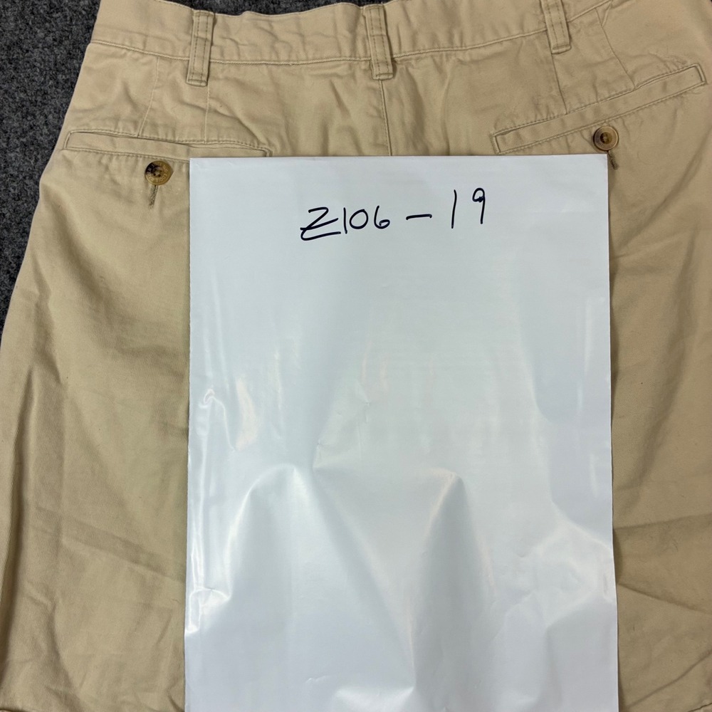 Eddie Bauer Mens 32 Pleated Chino Shorts Khaki Tan Cotton Twill Casual Outdoor - Picture 8 of 8